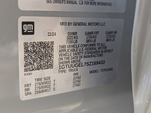 Used 2025 GMC Sierra 1500 Denali AWD/4WD image 38