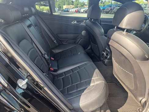 Used 2022 Kia Stinger GT2 AWD/4WD image 34
