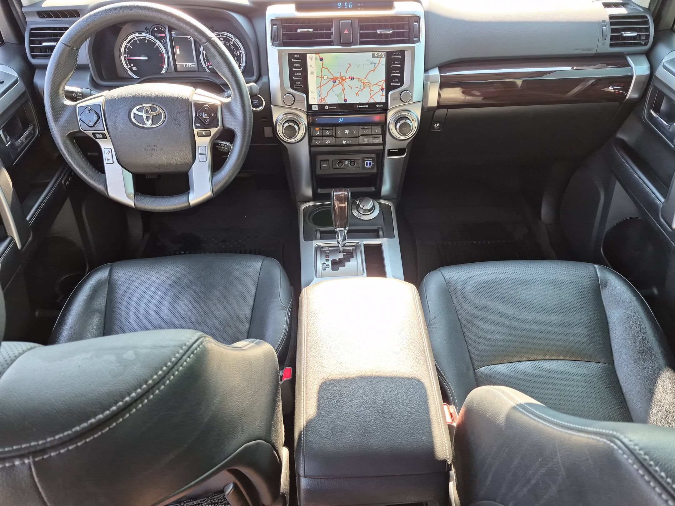 Used 2022 Toyota 4Runner Limited AWD/4WD image 30