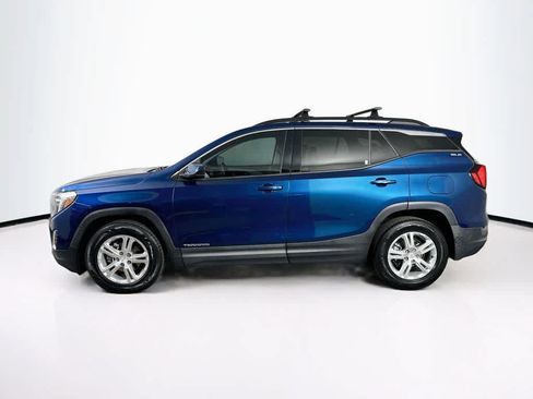 Used 2020 GMC Terrain SLE w/ Driver Convenience Package FWD image 3