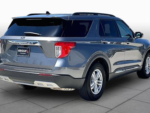 Used 2023 Ford Explorer XLT w/ Equipment Group 202A RWD image 13