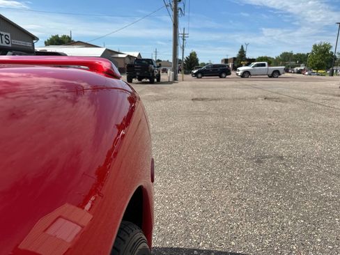 Used 1997 Chevrolet Corvette Coupe w/ Performance Handling Pkg image 19