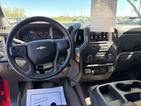 Used 2021 Chevrolet Silverado 1500 Custom image 21