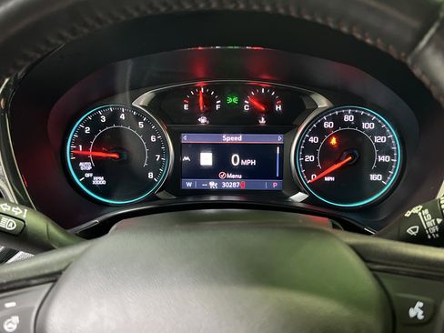 Used 2022 Chevrolet Equinox RS w/ RS Leather Package image 24