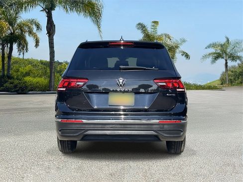 Used 2024 Volkswagen Tiguan S image 3