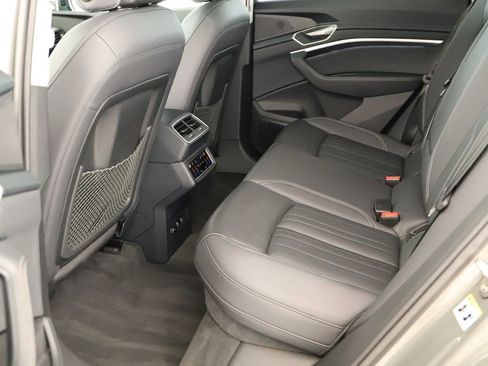 Certified 2024 Audi Q8 e-tron Premium Plus w/ Premium Plus Package image 28