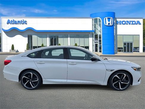 Certified 2022 Honda Accord Sport image 4
