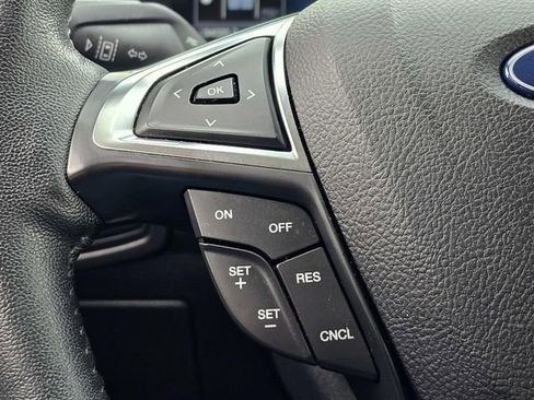 Used 2022 Ford Edge SEL w/ Convenience Package image 32