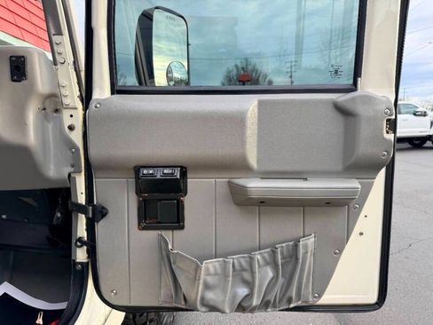 Used 1995 HUMMER H1 4-Door Wagon AWD/4WD image 31