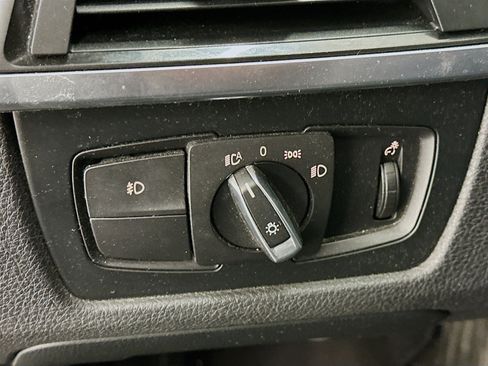 Used 2014 BMW 328i xDrive Sedan AWD/4WD image 17