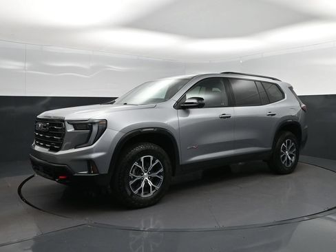 Used 2024 GMC Acadia AT4 w/ Luxury Package AWD/4WD image 3