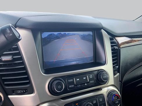 Used 2015 GMC Yukon XL Denali w/ Premium Package RWD image 27
