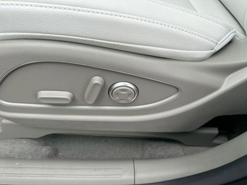 New 2026 Hyundai Palisade Limited image 16