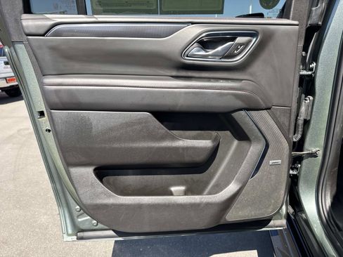 Used 2024 Chevrolet Suburban RST RWD image 24
