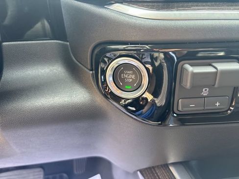 New 2026 Chevrolet Silverado 2500 LT w/ All Star Edition AWD/4WD image 11