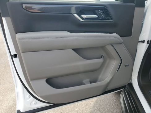 New 2026 GMC Yukon XL Elevation w/ LPO, Floor Liner Package image 8