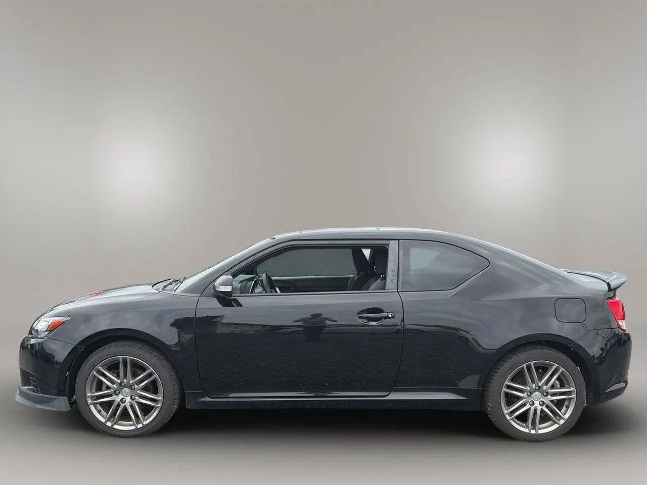 Used 2012 Scion tC FWD image 4