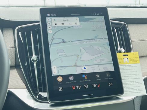 New 2026 Volvo XC90 B6 Plus w/ Protection Package Premier image 20