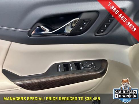Certified 2023 GMC Acadia Denali w/ Denali Ultimate Package image 28