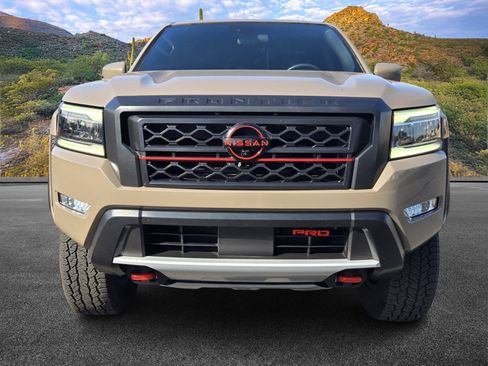 Used 2023 Nissan Frontier PRO-4X w/ Pro Convenience Package image 5
