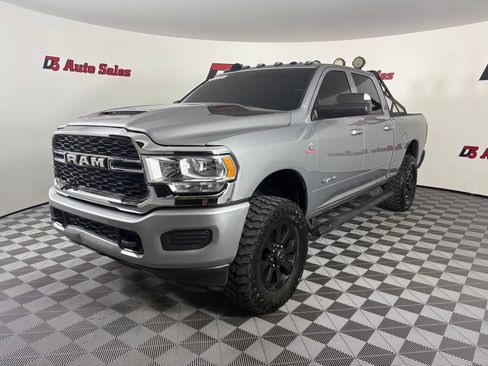 Used 2022 RAM 2500 Tradesman AWD/4WD image 1