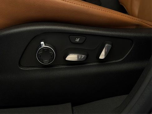 Certified 2023 Cadillac XT4 Sport image 33