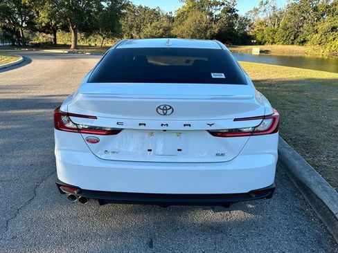 Certified 2025 Toyota Camry SE image 4