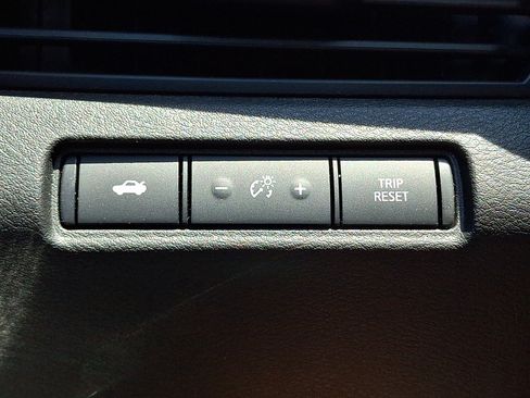 Certified 2023 Nissan Altima 2.5 SV FWD image 25