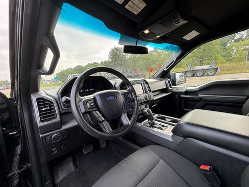 Used 2018 Ford F150 XLT w/ Equipment Group 302A Luxury AWD/4WD image 21