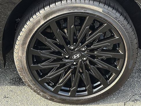 Certified 2026 Hyundai Santa Fe Calligraphy AWD/4WD image 6