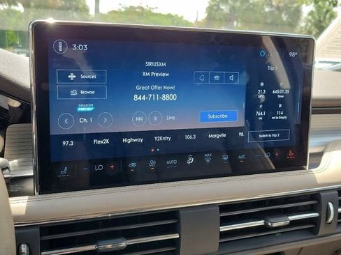 Certified 2024 Lincoln Corsair FWD image 24