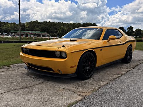 Used 2012 Dodge Challenger SRT8 Yellow Jacket w/ Premium Sound Group RWD image 1