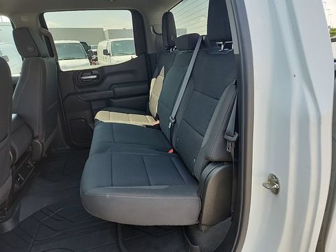 Certified 2022 Chevrolet Silverado 1500 Custom AWD/4WD image 34
