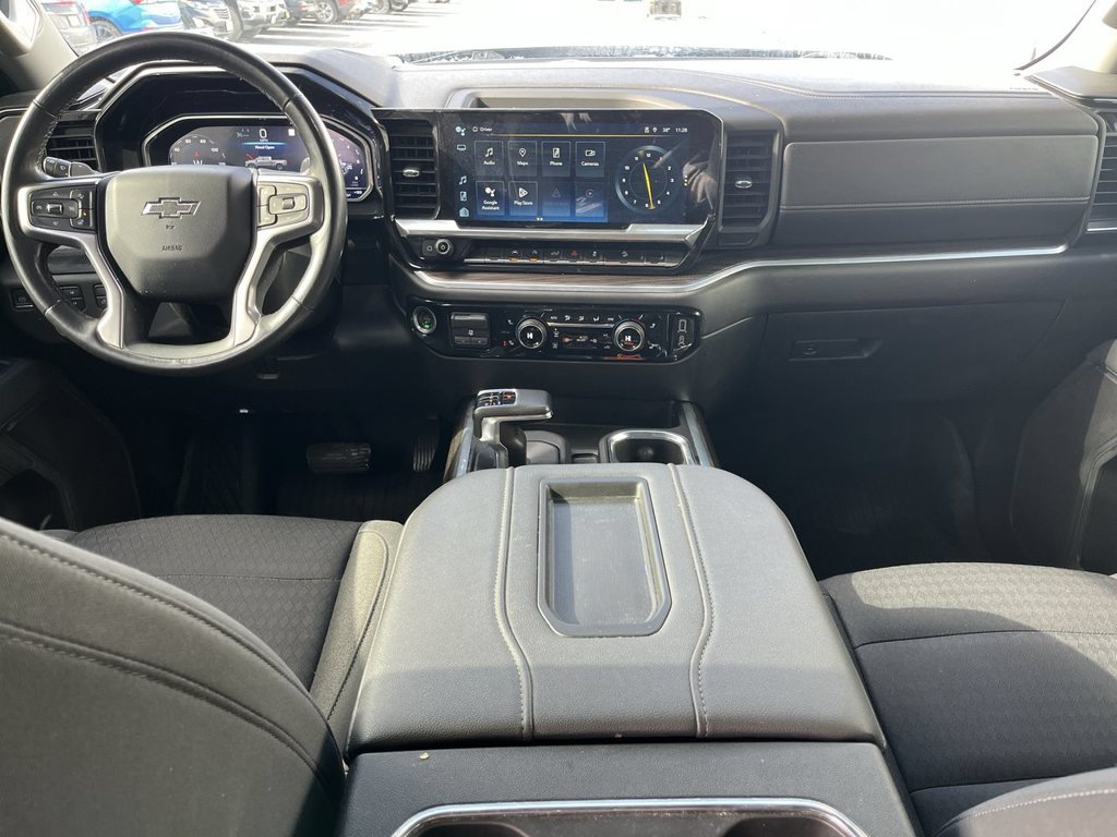 Used 2022 Chevrolet Silverado 1500 RST AWD/4WD image 19