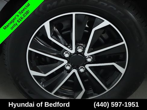 Used 2024 Nissan Altima 2.5 S FWD image 37