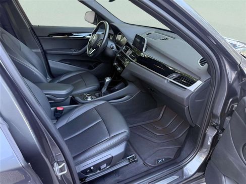 Used 2019 BMW X1 sDrive28i w/ Convenience Package FWD image 15