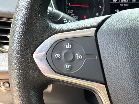 Used 2021 Chevrolet Traverse LS FWD image 26