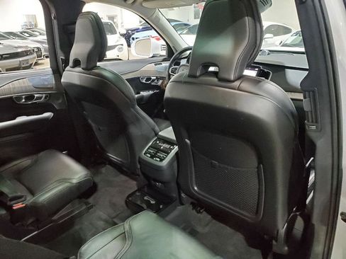 Used 2022 Volvo XC90 T6 Inscription w/ Advanced Package image 22