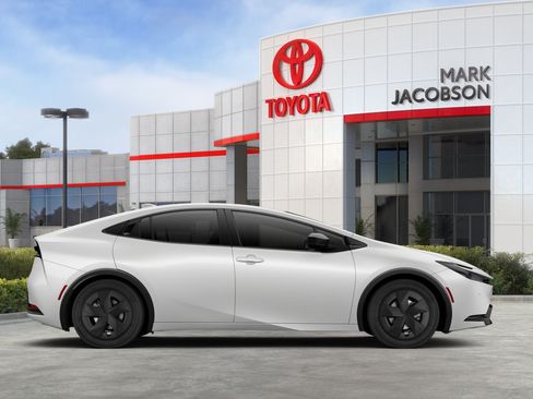 New 2027 Toyota Prius LE FWD image 12