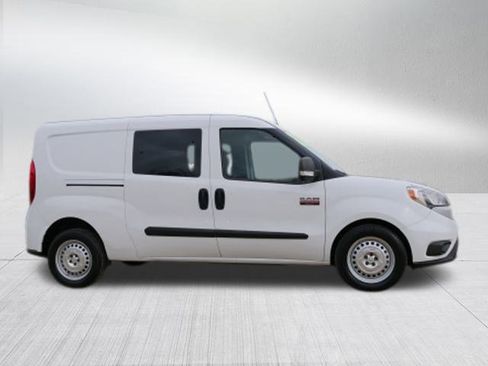 Used 2022 RAM ProMaster City Wagon image 2