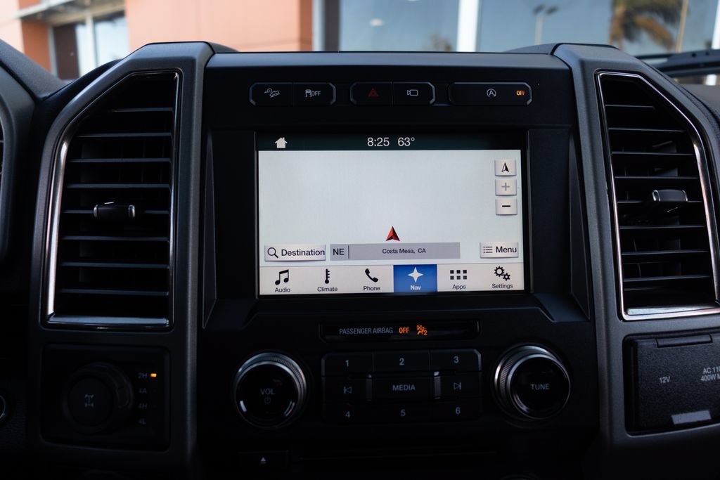 Used 2018 Ford F150 Raptor w/ Equipment Group 802A Luxury AWD/4WD image 34