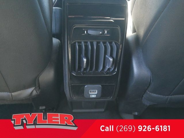Used 2024 Jeep Compass Latitude AWD/4WD image 42