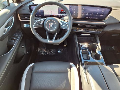 Used 2025 Buick Envision Sport Touring AWD/4WD image 2