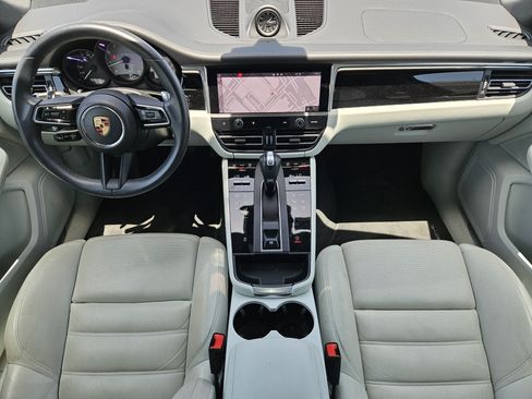 Certified 2023 Porsche Macan S AWD/4WD image 24