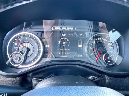 Used 2022 RAM 1500 Big Horn AWD/4WD image 23