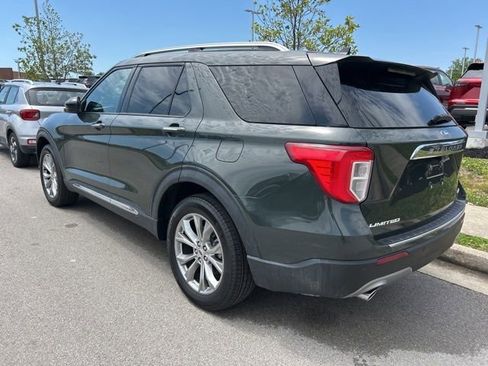 Used 2024 Ford Explorer Limited AWD/4WD image 4