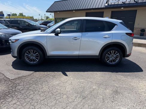 Used 2017 MAZDA CX-5 Touring w/ Preferred Equipment Package AWD/4WD image 13