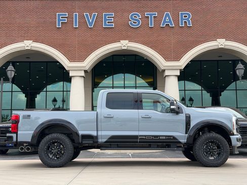 New 2026 Ford F250 Lariat w/ Black Appearance Package AWD/4WD image 3
