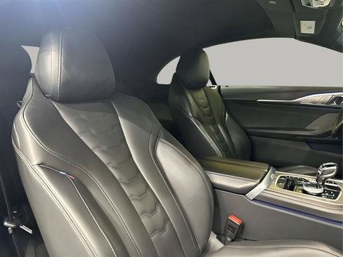 Used 2023 BMW M850i xDrive Convertible AWD/4WD image 33