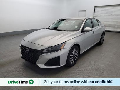 Used 2023 Nissan Altima 2.5 SV